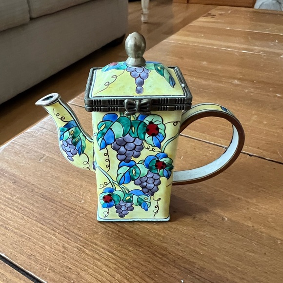 Kelvin Chen Mini Tea Pots - Picture 2 of 5